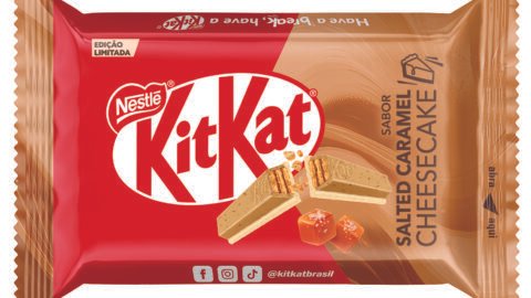 o KITKAT® Salted Caramel Cheesecake