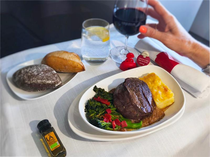 Iberia se inspira na culinária mediterrânea para novo menu sazonal