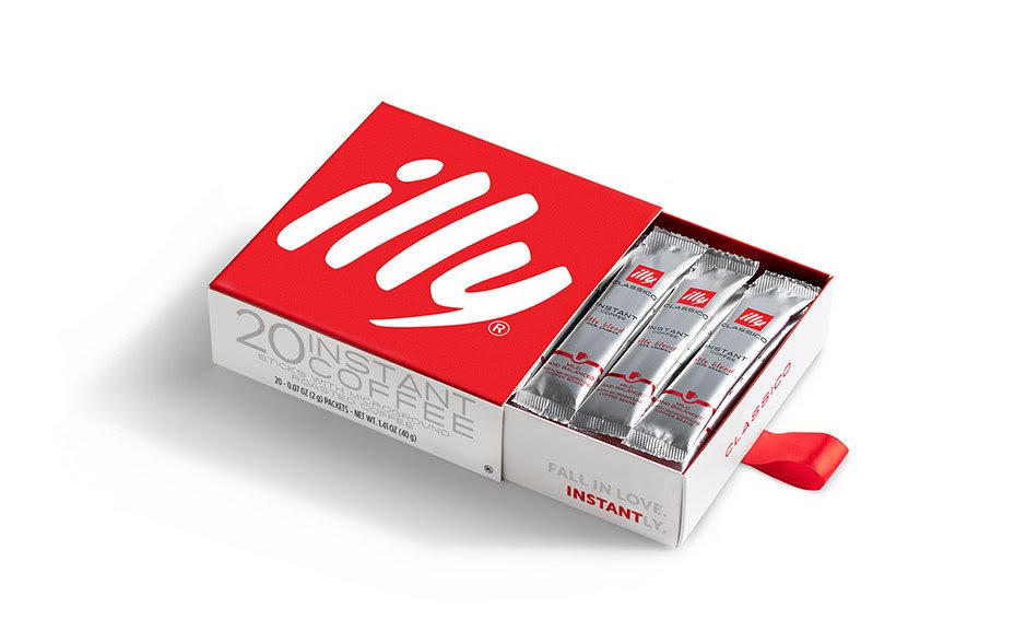 illy lança café solúvel Instant Stick com blend 100% arábica