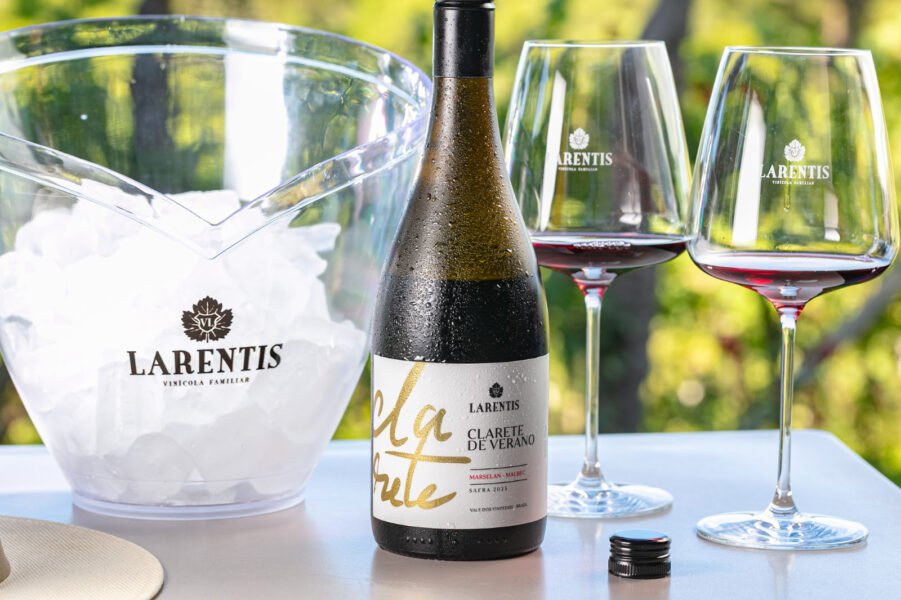 Larentis apresenta Merlot de três safras e clarete na ProWine SP